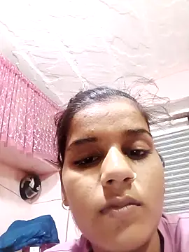 Raveena0990 online show from 25, 5, 2026