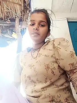 Raveena0990 online show from 28, 5, 2026