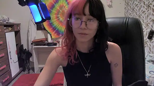 Moon  online show from 25, 4, 2026
