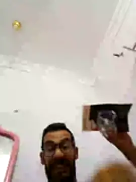 Snapshot of Alimohamed08 chatting on 14, 7, 2026 Alimohamed08 online show from 14, 7, 2026