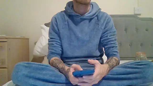 feetlovrr94 online show from 27, 3, 2026