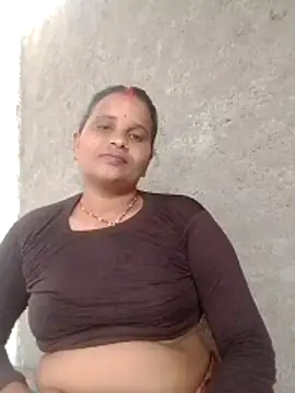 Snapshot of Shivani09900 chatting on 9, 6, 2026 Shivani09900 online show from 9, 6, 2026