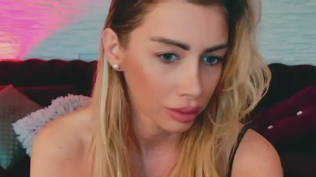 AngelWooW online show from 6, 4, 2026