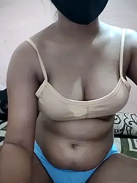 Wild Kiara online show from 22, 4, 2026