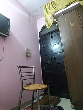 DarkCharm Boy online show from 26, 4, 2026