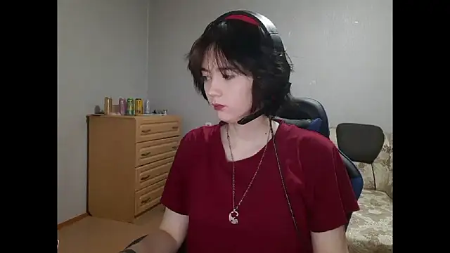 ShaynaLinley online show from 16, 5, 2026