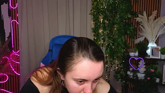 LucyMendoza online show from 25, 3, 2026