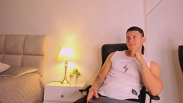 Chriss Diamond online show from 20, 6, 2026