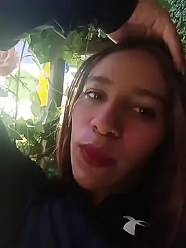 ValerieWoodsl online show from 13, 7, 2026