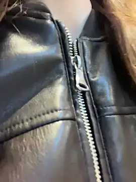 AnitaFly online show from 7, 5, 2026