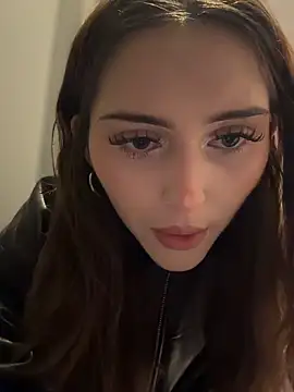 Snapshot of AnitaFly chatting on 28, 5, 2026 AnitaFly online show from 28, 5, 2026