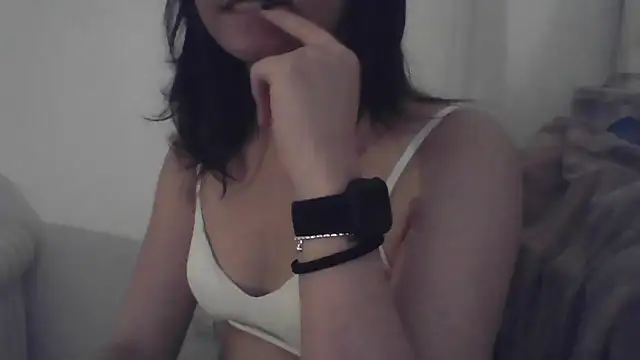 HoneyDrip 1 online show from 20, 4, 2026