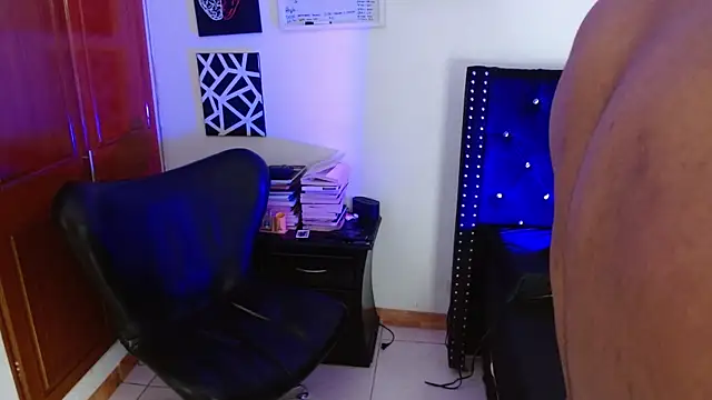 romanpearce  online show from 17, 4, 2026