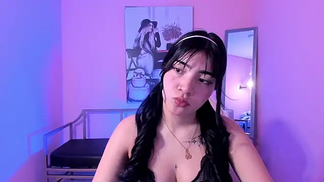 Soffi x x  online show from 6, 5, 2026