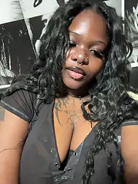Snapshot of Nyla_xox chatting on 12, 4, 2026 Nyla xox online show from 12, 4, 2026