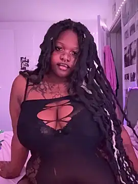 Snapshot of Nyla_xox chatting on 7, 5, 2026 Nyla xox online show from 7, 5, 2026
