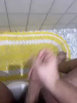 Snapshot of safadogggg chatting on 15, 4, 2026 safadogggg online show from 15, 4, 2026