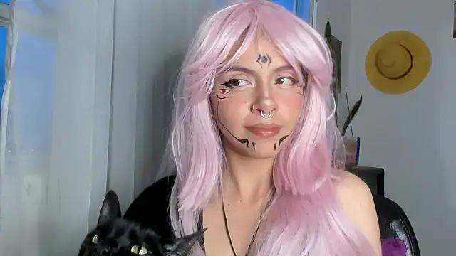 Nyxara- online show from 19, 4, 2026