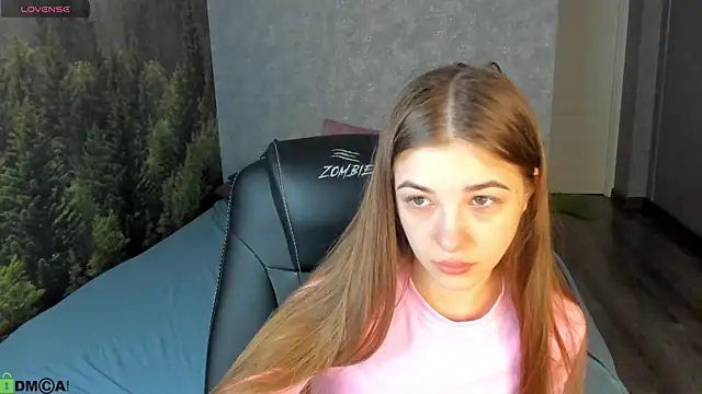 Snapshot of Miss_Shanel chatting on 22, 4, 2026 Miss Shanel online show from 22, 4, 2026
