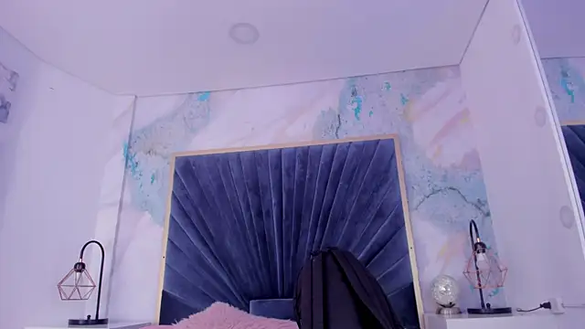 Derieri Blush online show from 14, 7, 2026