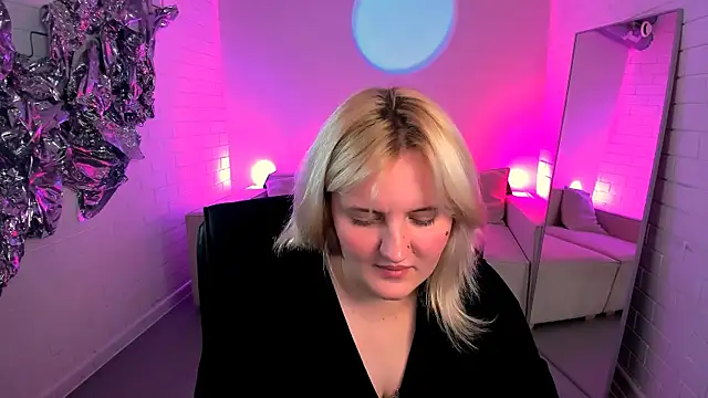 KathyBriggs online show from 29, 6, 2026