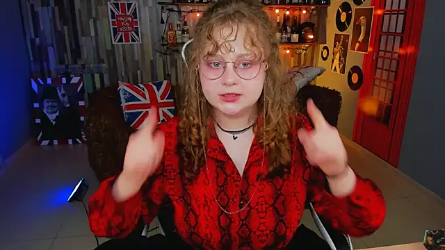 Snapshot of SaraSweetness chatting on 1, 4, 2026 SaraSweetness online show from 1, 4, 2026