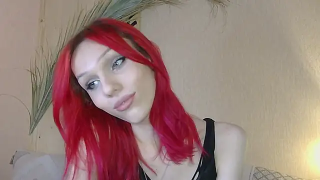 Kirana Hayes online show from 24, 4, 2026