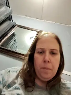 023thickandjuicy07 online show from 16, 4, 2026