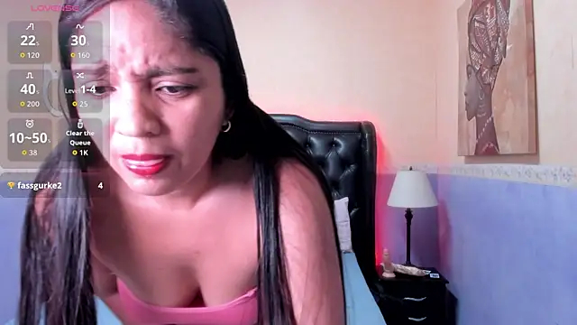 Julia Bliss online show from 22, 5, 2026