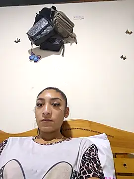 yvonne 1998 online show from 10, 4, 2026