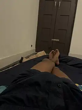 like a nud online show from 27, 3, 2026