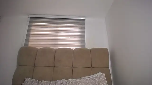SofiaBanks  online show from 17, 5, 2026