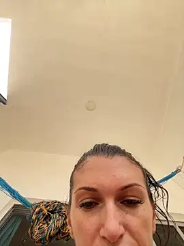 kimberlysnow11 online show from 9, 4, 2026