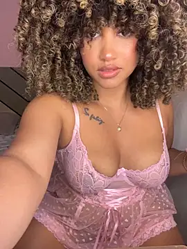 Kendra curly online show from 8, 5, 2026