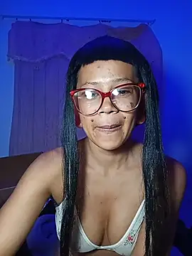 Snapshot of xblackstarX1 chatting on 7, 4, 2026 xblackstarX1 online show from 7, 4, 2026