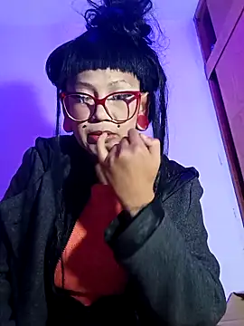 Snapshot of xblackstarX1 chatting on 18, 4, 2026 xblackstarX1 online show from 18, 4, 2026