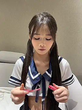 Snapshot of anan_baby chatting on 5, 6, 2026 anan baby online show from 5, 6, 2026