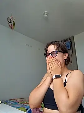 violeta cute0 online show from 26, 3, 2026