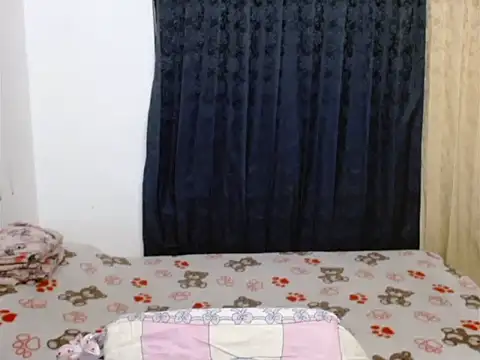 Snapshot of iris_stream chatting on 15, 4, 2026 iris stream online show from 15, 4, 2026