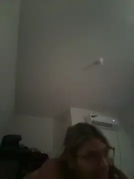 Snapshot of C1N09 chatting on 8, 7, 2026 C1N09 online show from 8, 7, 2026