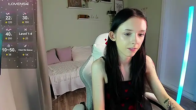 AnnaOddy online show from 30, 4, 2026