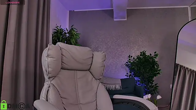 SandraBabeXO online show from 15, 4, 2026