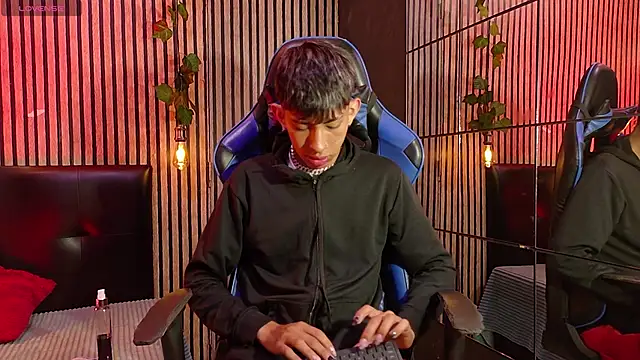 Tommy Fox online show from 9, 4, 2026