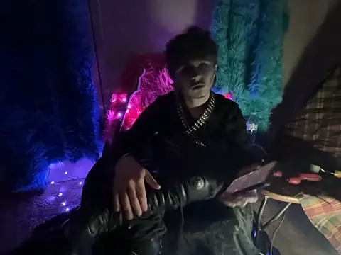 noahfoxxftm online show from 29, 3, 2026