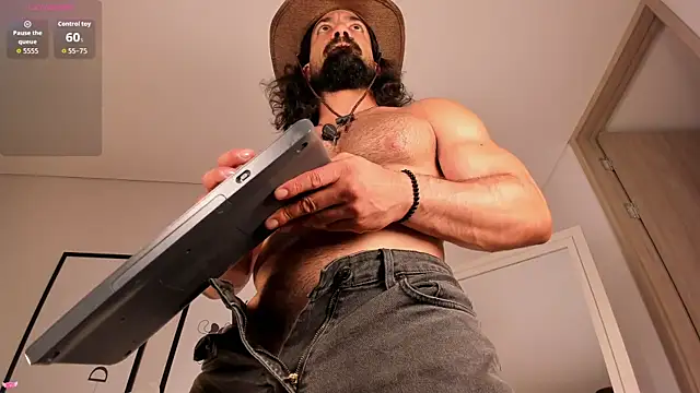 Max strong01 online show from 17, 7, 2026