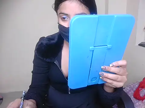 NANCY OBEROYE online show from 20, 5, 2026