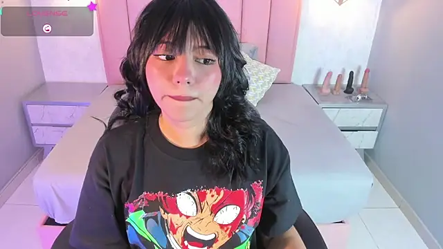 MILLYEVANS1 online show from 23, 4, 2026