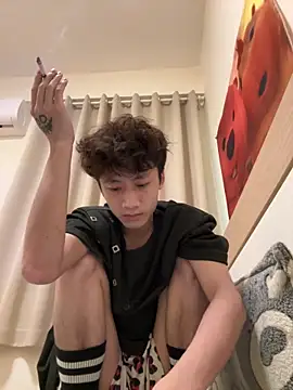 sexyboy-3525 online show from 10, 5, 2026