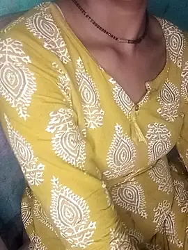 riyaa sexyy online show from 27, 5, 2026