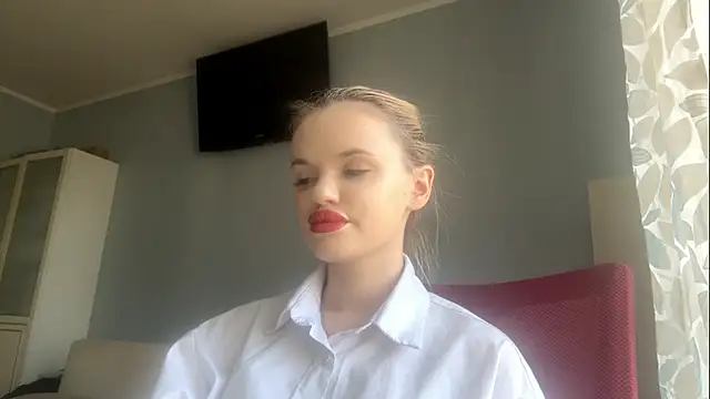 NikaFoster online show from 4, 4, 2026